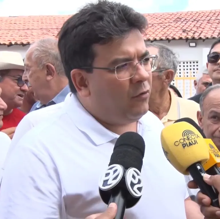 Governador Rafael Fonteles e Prefeita Nelda Gomes, inauguram Quadra poliesportiva e reforma do CETI Maria Isaías de Jesus em Domingos Mourão; Confira!