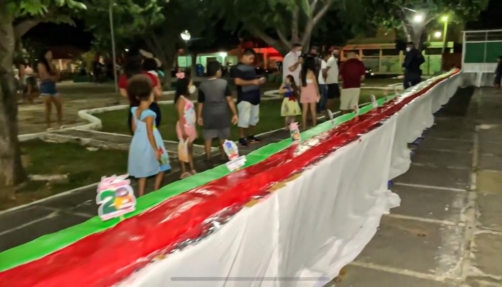 Lagoa de São Francisco comemora 28 anos com inaugurações, homenagens e bolo de 28 metros