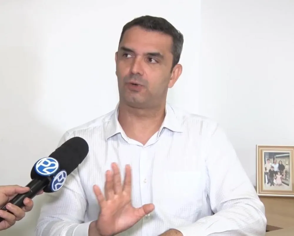 Advogado Dr. Carlos Júnior esclarece dúvidas sobre aposentadoria urbana e rural. Confira!