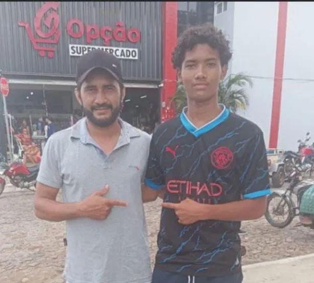 Atacante Vinícius, destaque na Copinha de Pedro II, embarca para integrar a base do Clube Atlético Piauiense 