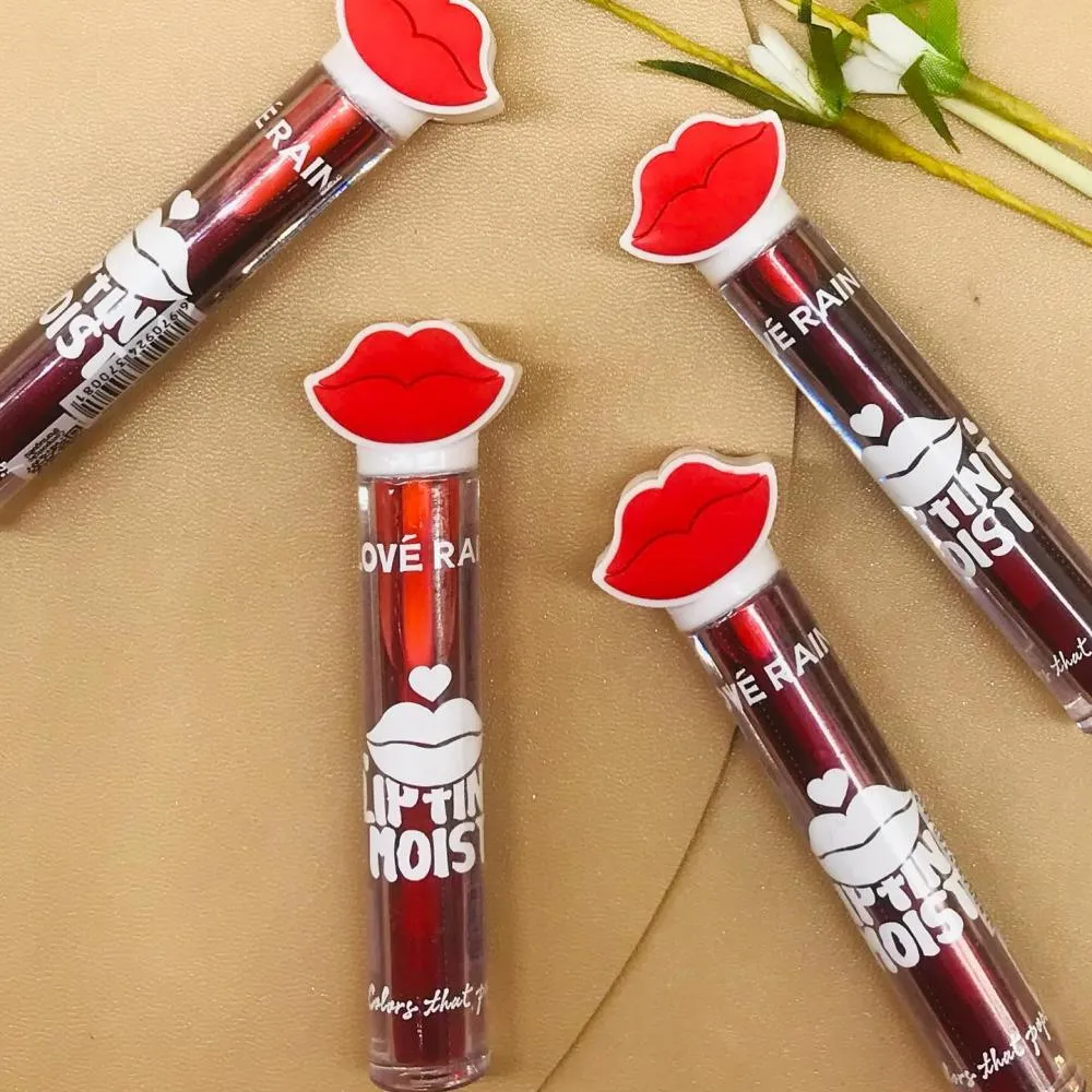 O melhor em cosméticos, maquiagens e acessórios você encontra na Loja Rosa Clara em Pedro II!