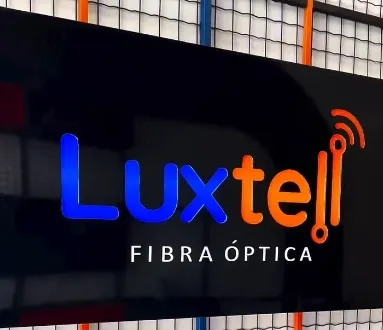 Com a Luxtell, a chuva não vai mais derrubar sua conexão, adquira já o seu plano!