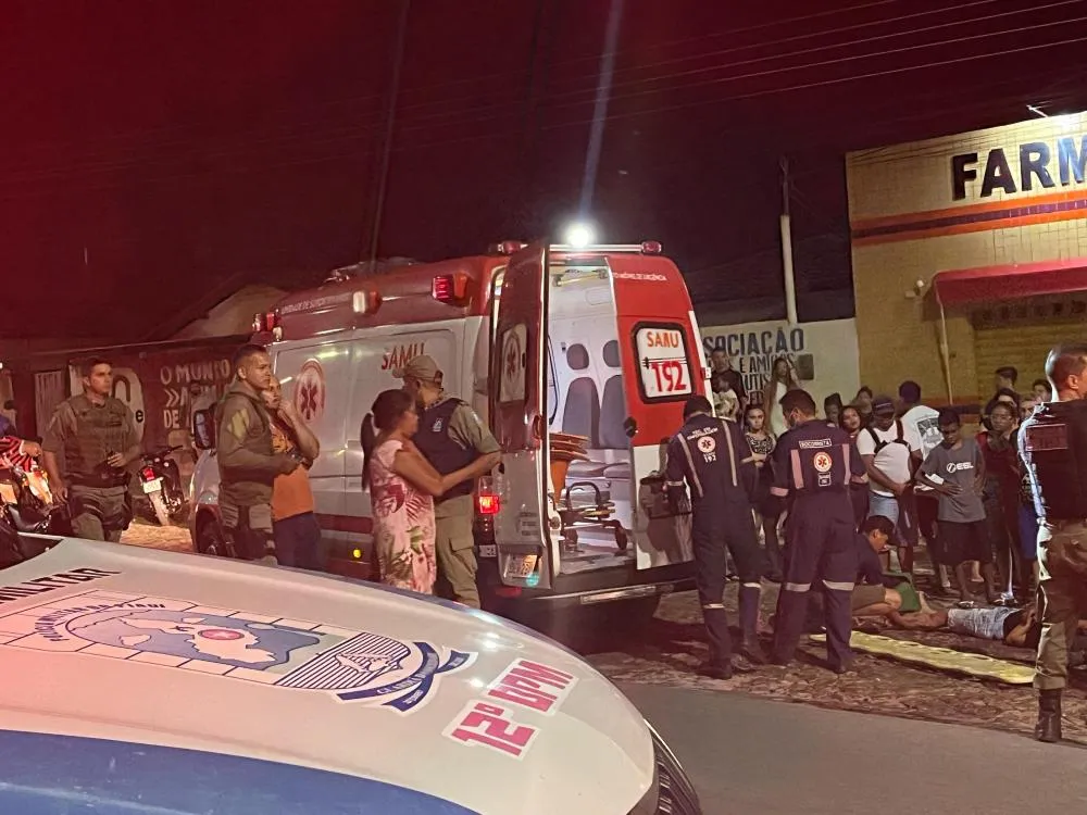 Colisão entre carro e moto deixa jovem gravemente ferido em Pedro II