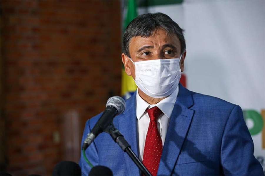 Novo decreto proíbe eventos, festas de Carnaval e limita acesso aos órgãos públicos