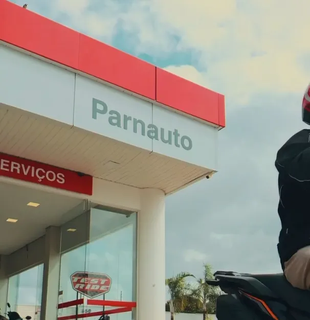 Conquiste a moto que você sempre sonhou, com as melhores condições de pagamento na Parnauto!