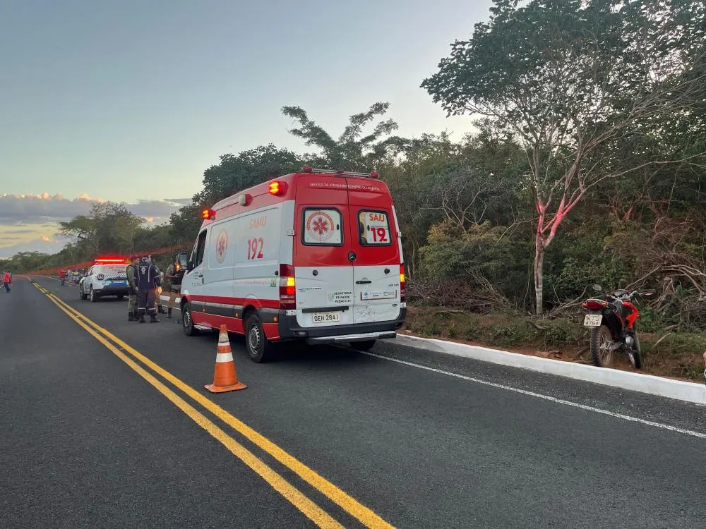 Homem morre em acidente de moto na zona rural de Pedro II