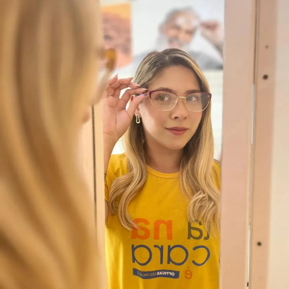 Para ver bem e se sentir ainda melhor, passe nas Ópticas São Paulo!