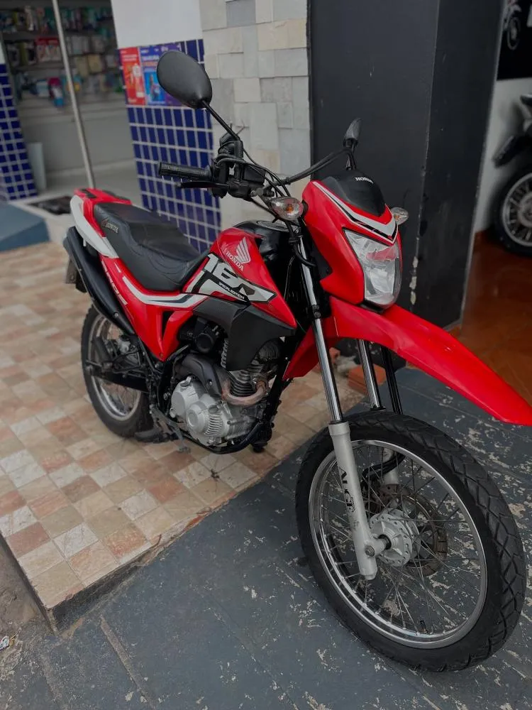 Sua próxima moto está na Pedro Motos: variedade, segurança e facilidades de pagamento!