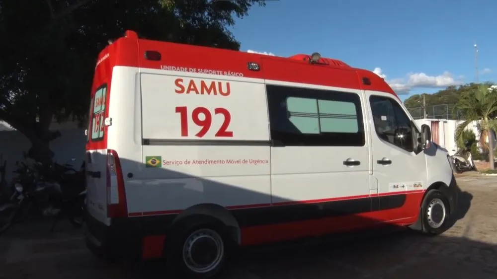 Nova ambulância é entregue à base do SAMU de Pedro II; confira os detalhes.