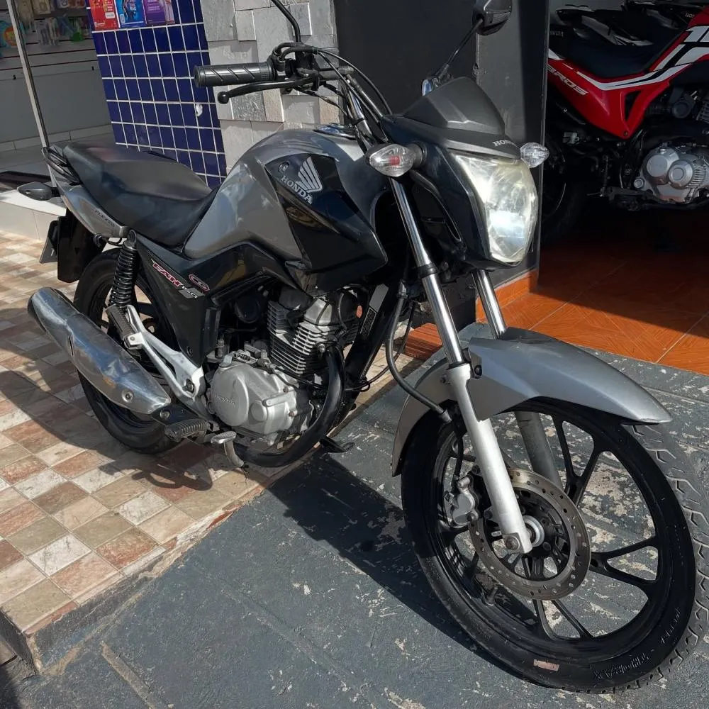 Moto com preço justo, pagamento facilitado e suporte completo? Só na Pedro Motos em Pedro II!