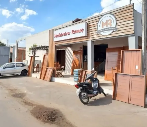 Novidade na Madeireira Ramos: Janelas CRV com design moderno e garantia de 5 anos!