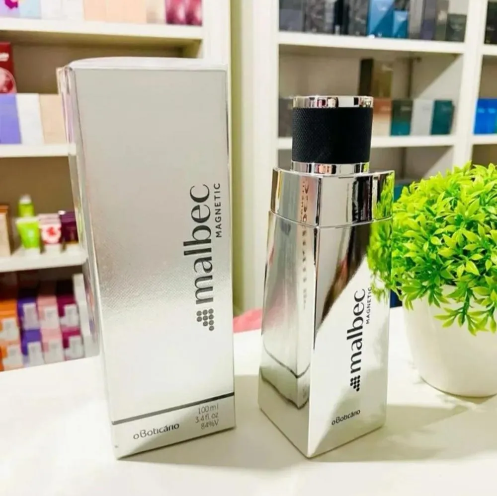 Perfumes marcantes e cosméticos de qualidade você encontra na Amô Cosméticos em Pedro II!