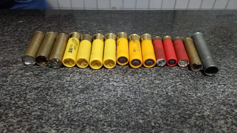 Polícia Militar apreende munições durante blitz em Milton Brandão