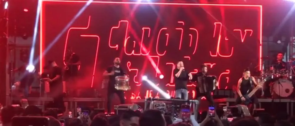 Confira vídeos dos melhores momentos dos shows na Praça da Bonelle na comemoração dos 171 anos de Pedro II