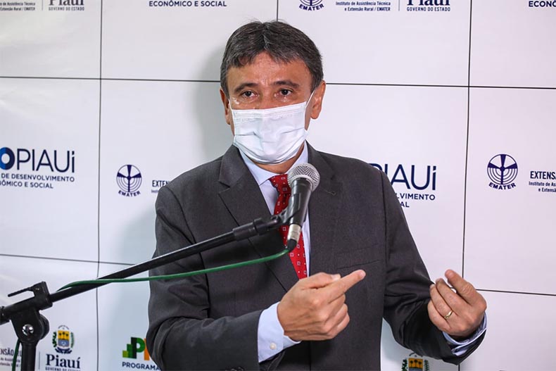 Governo dará ponto facultativo de três dias durante feriado de Carnaval