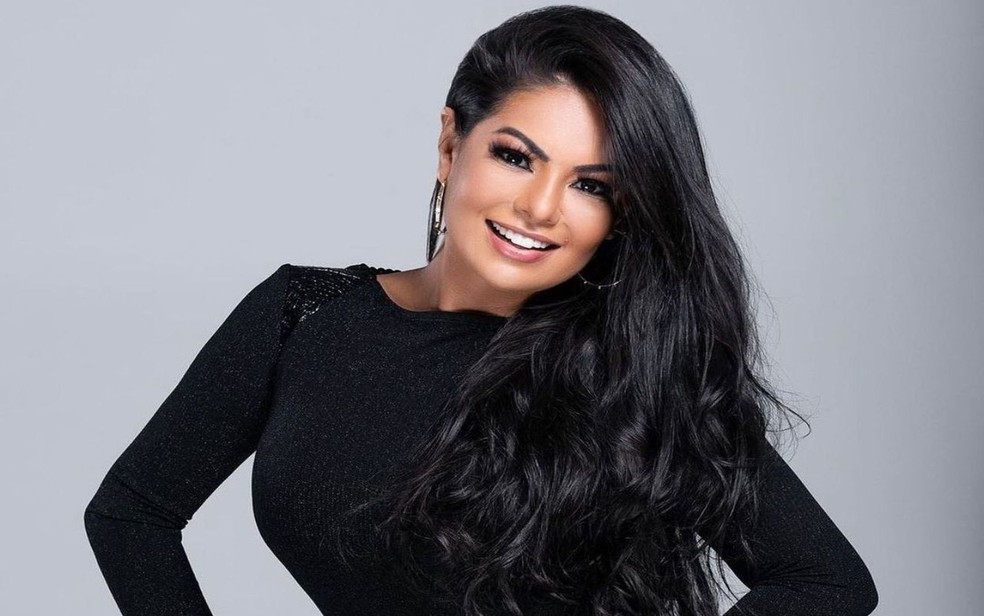 Paulinha Abelha, da Banda Calcinha Preta, morre aos 43 anos após internação por problemas renais